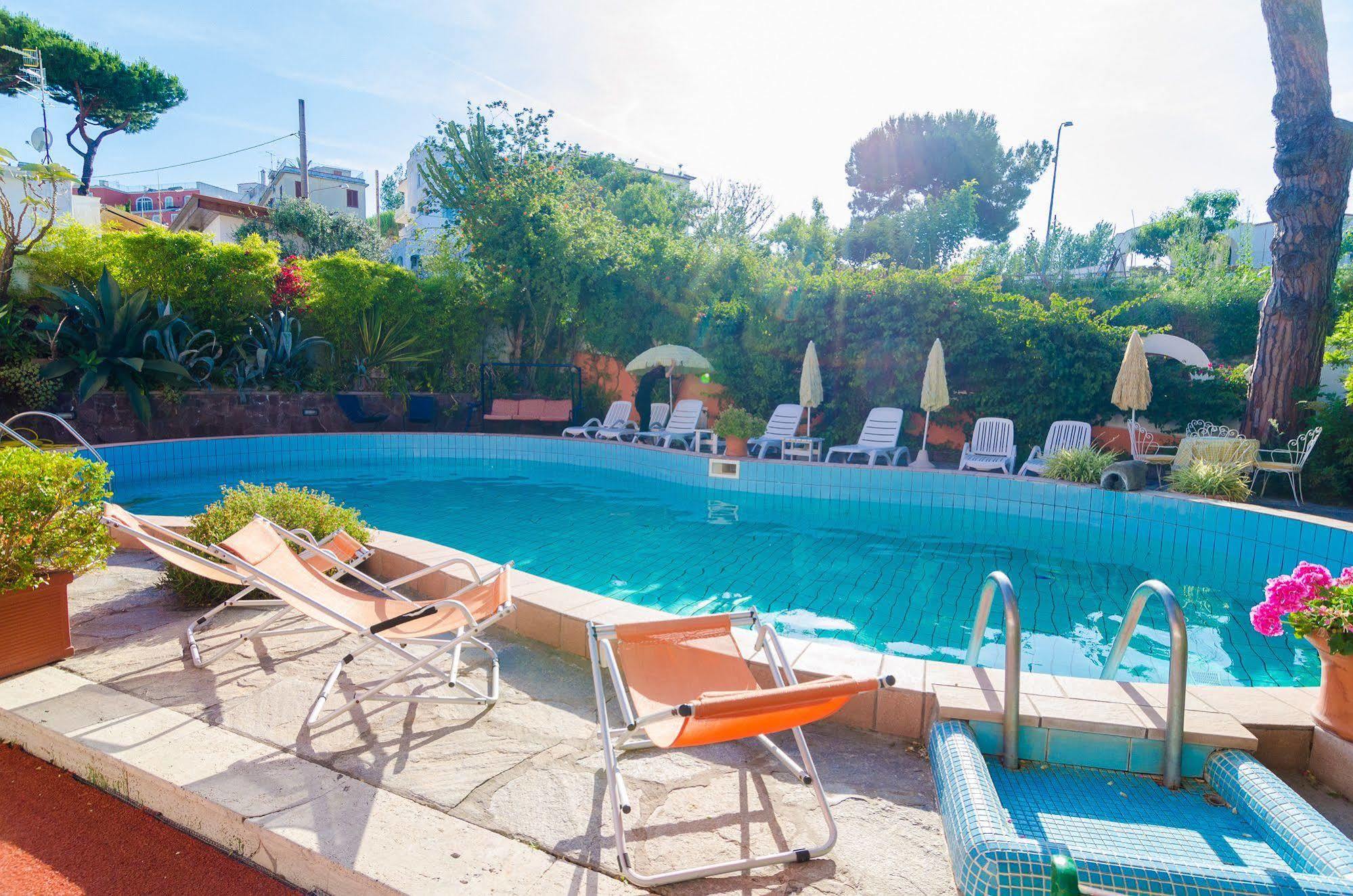 Hotel Aragonese Иския Екстериор снимка